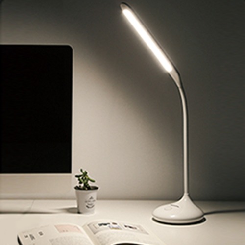파나소닉 시력보호 LED 독서등 스탠드 책상 공부 각도조절 밝기조절 무선 휴대용